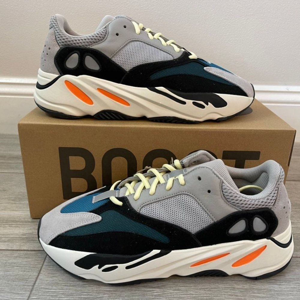 Yeezy Adidas Boost 700 Wave Runner